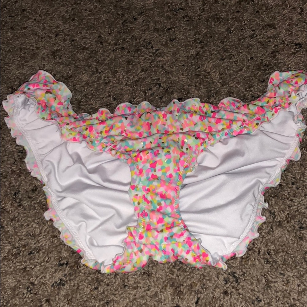 VS swimsuit bottoms